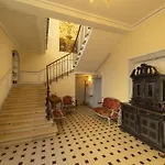 La Maison De Maitre Pensión 5*