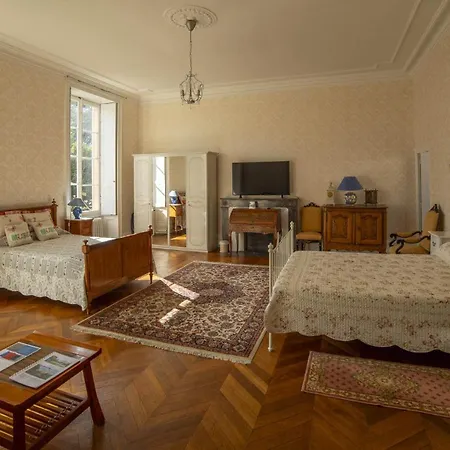 Guest house D'hotes La Maison De Maitre 5*