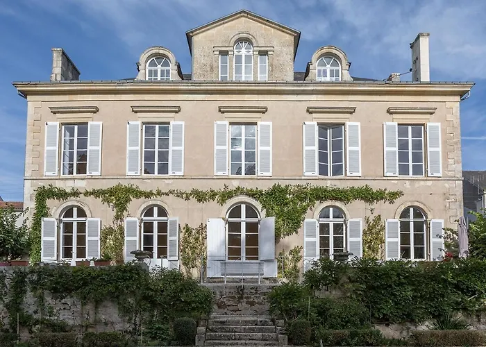 D'hotes La Maison De Maitre フォントネー・ル・コント