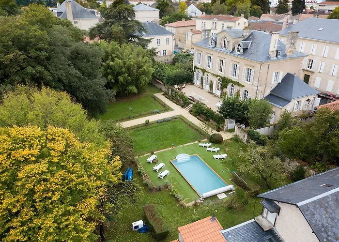 招待所 D'hotes La Maison De Maitre 丰特奈勒孔特