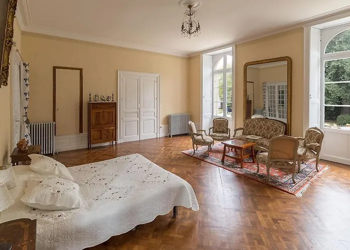 D'hotes La Maison De Maitre ゲストハウス フォントネー・ル・コント